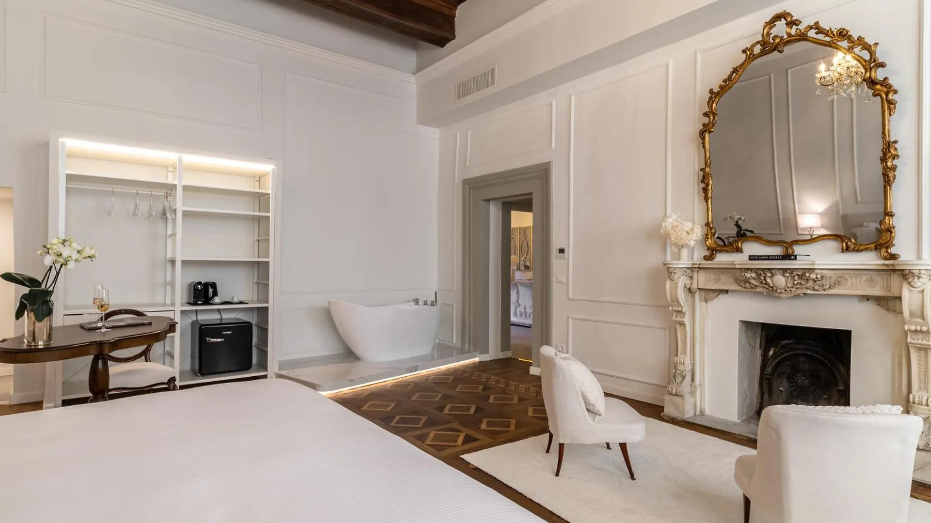 La Casa Di Liszt - Luxury Suites Florence Guest house
